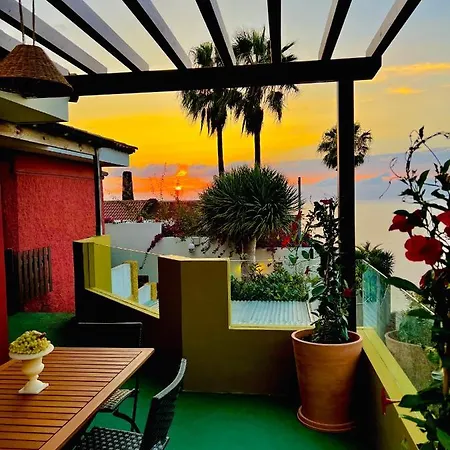 Con Piscina Climatizada Y Vistas Al Mar Βίλα Puntillo Del Sol