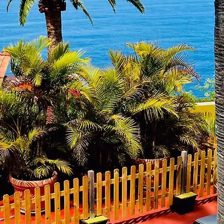 Villa Con Piscina Climatizada Y Vistas Al Mar *
